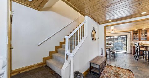 1447 Pebble Beach Dr, South Lake Tahoe, CA 96150 Photo