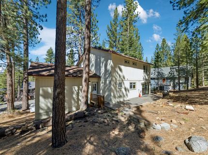 1447 Pebble Beach Dr, South Lake Tahoe, CA 96150 Photo