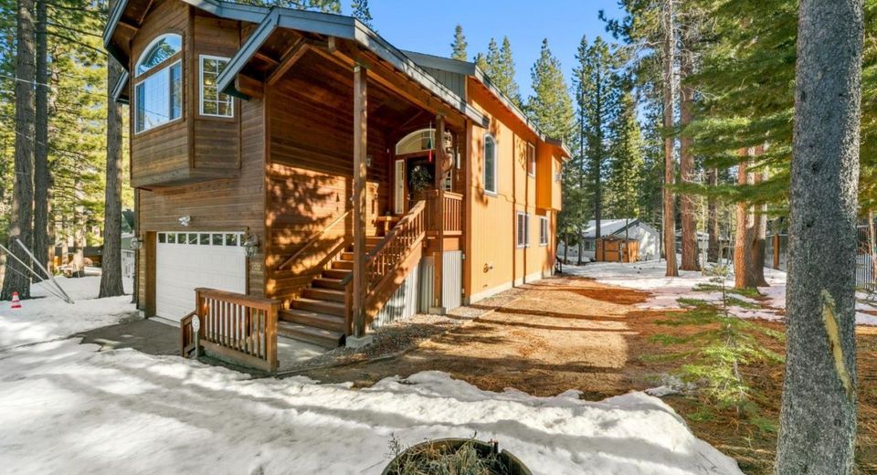1520 Cree Street, South Lake Tahoe, CA 96150 Photo