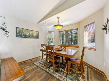 1520 Cree Street, South Lake Tahoe, CA 96150 Photo