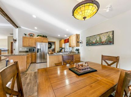 1520 Cree Street, South Lake Tahoe, CA 96150 Photo