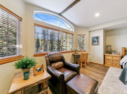 1520 Cree Street, South Lake Tahoe, CA 96150 Photo