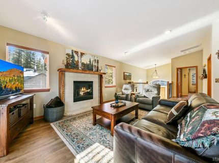 1520 Cree Street, South Lake Tahoe, CA 96150 Photo