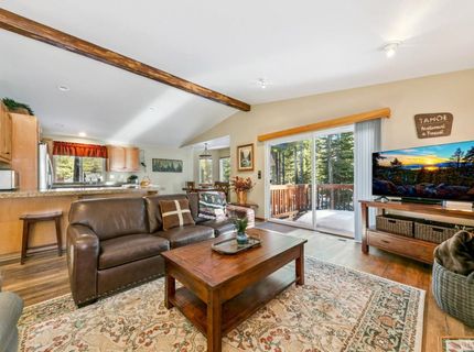 1520 Cree Street, South Lake Tahoe, CA 96150 Photo