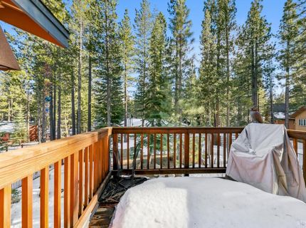 1520 Cree Street, South Lake Tahoe, CA 96150 Photo