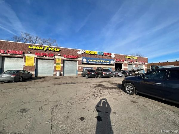 14201 WYOMING Street , Detroit, MI 48238