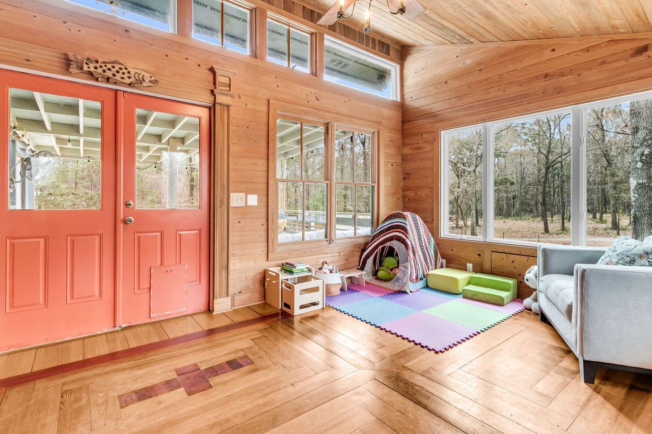 7769 Old Jacksonboro Road Photo 6