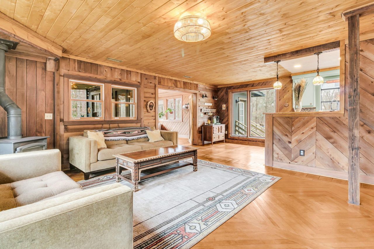 7769 Old Jacksonboro Road Photo 9