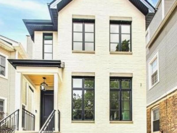 1920 W Fletcher Street, Chicago, IL 60657