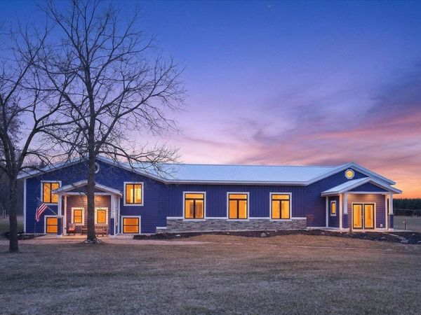 6130 N Arbogast Road, Howard City, MI 49329