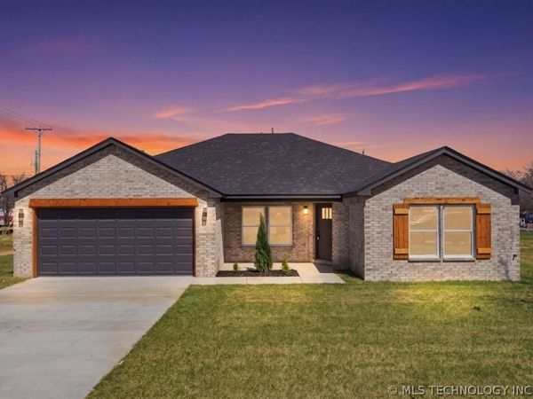 16101 E Oklahoma Street, Tulsa, OK 74116
