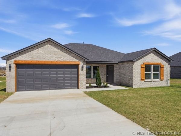 16101 E Oklahoma Street, Tulsa, OK 74116