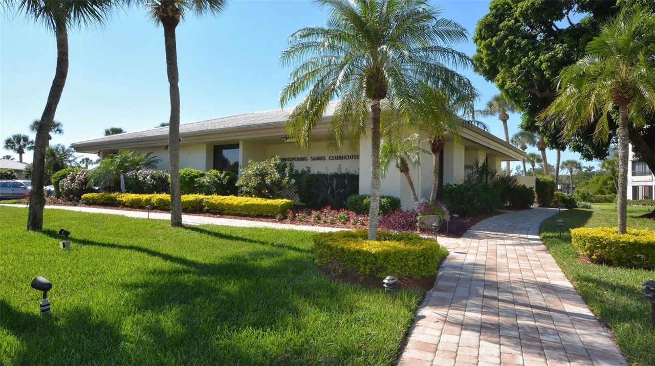 131 Whispering Sands Circle, Unit V33, Sarasota, FL 34242 Photo