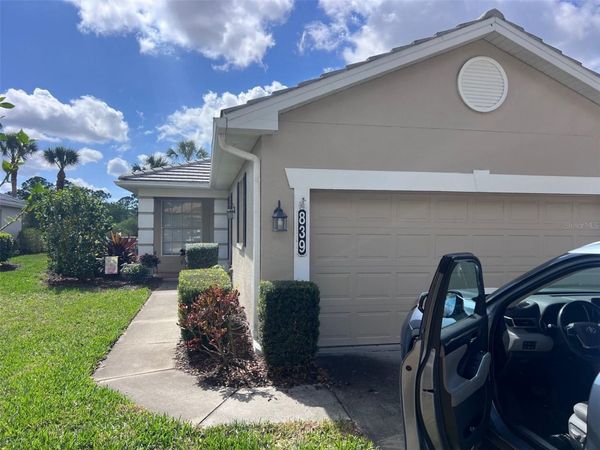 839 TARTAN DRIVE , Unit 5, VENICE, FL 34293