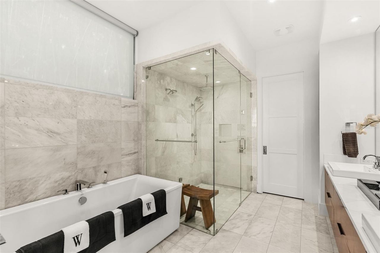 5210 Oak Island Road, Belle Isle, FL 32809 Photo