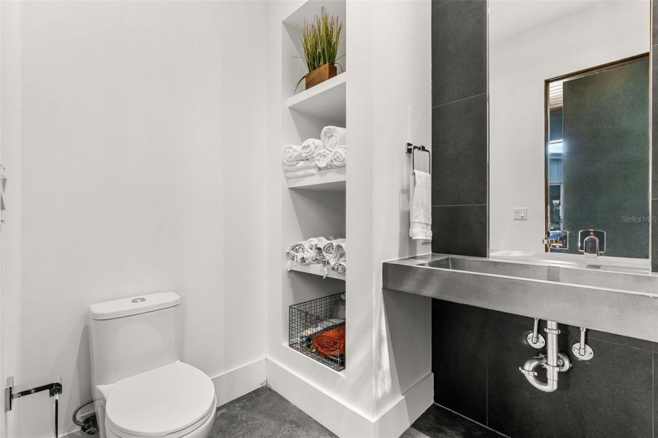 5210 Oak Island Road, Belle Isle, FL 32809 Photo