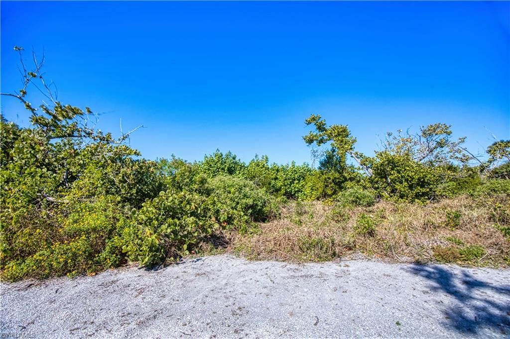 2605 W Gulf Dr , Sanibel, FL 33957 Photo