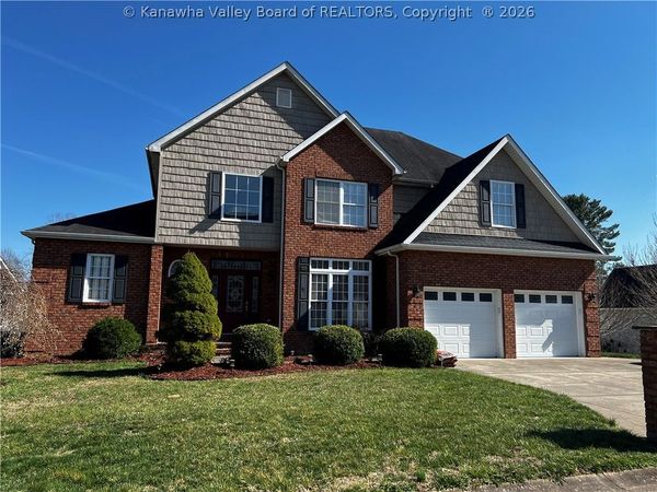 6 Bartlett Street, Milton, WV 25541