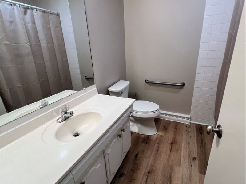 1603 S Main Street , Unit B, North Canton, OH 44709 Photo 11