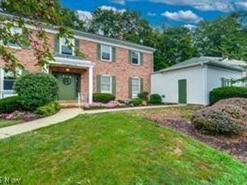 1603 S Main Street , Unit B, North Canton, OH 44709 Photo 3