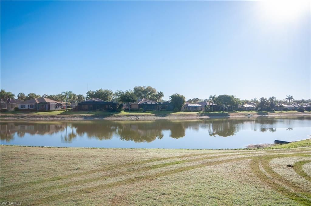 13020 Amberley Ct , Unit 305, Bonita Springs, FL 34135 Photo