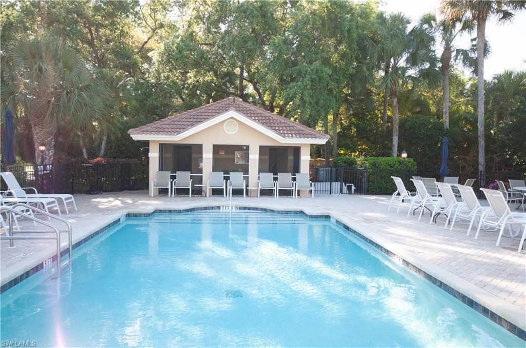 13020 Amberley Ct, Unit 305, Bonita Springs, FL 34135 Photo