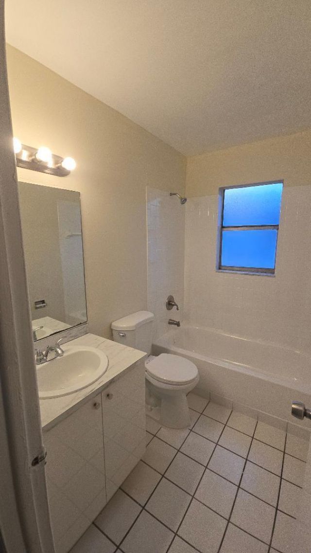 4403 Treehouse Lane, Unit H, Tamarac, FL 33319 Photo