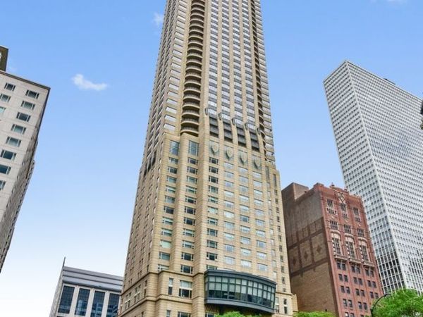 800 N Michigan Avenue, Unit PH67, Chicago, IL 60611