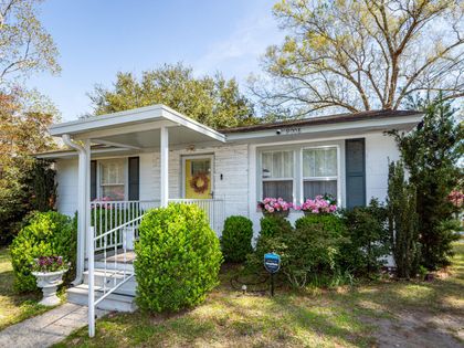 9008 Timber Street North Charleston, SC 29406