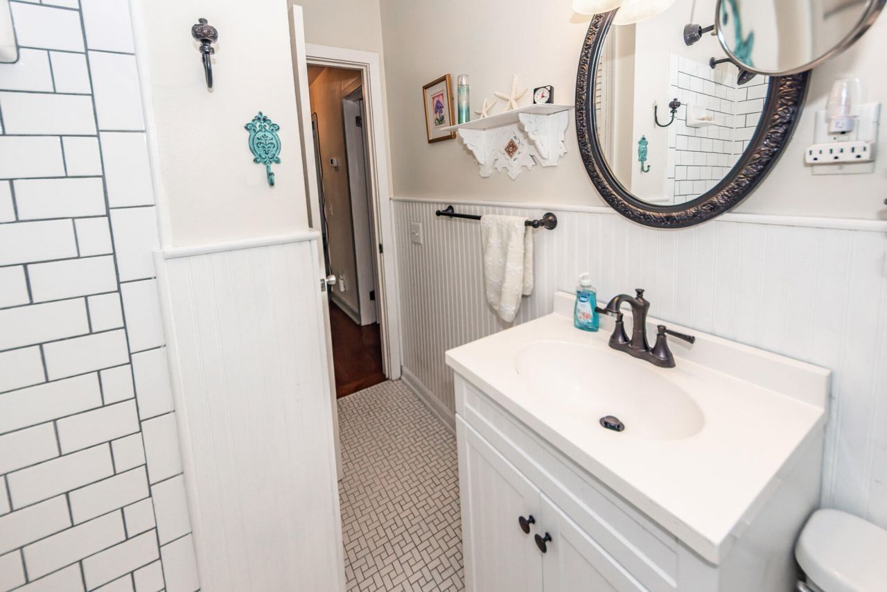 9008 Timber Street Photo 14