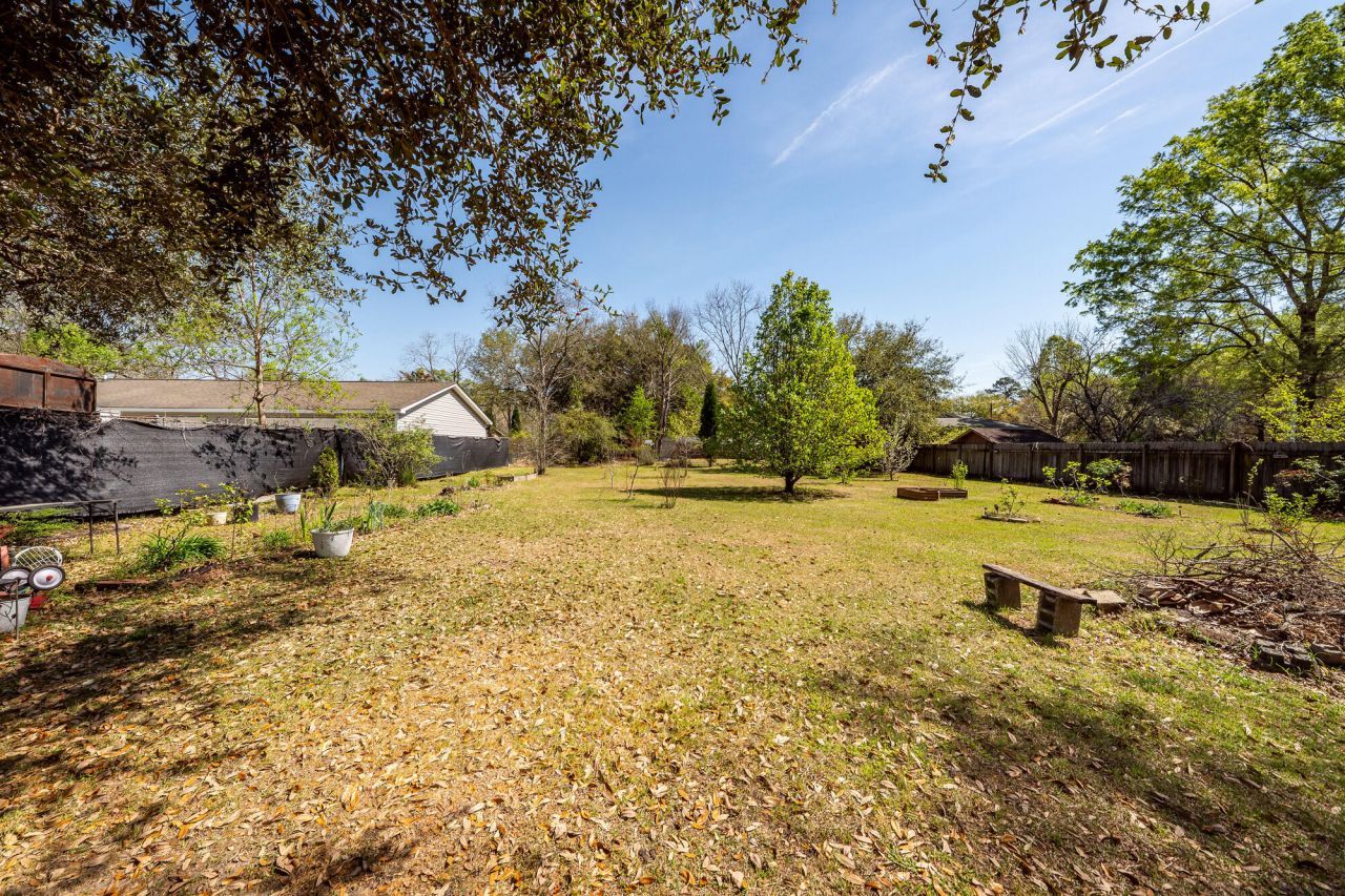 9008 Timber Street Photo 22