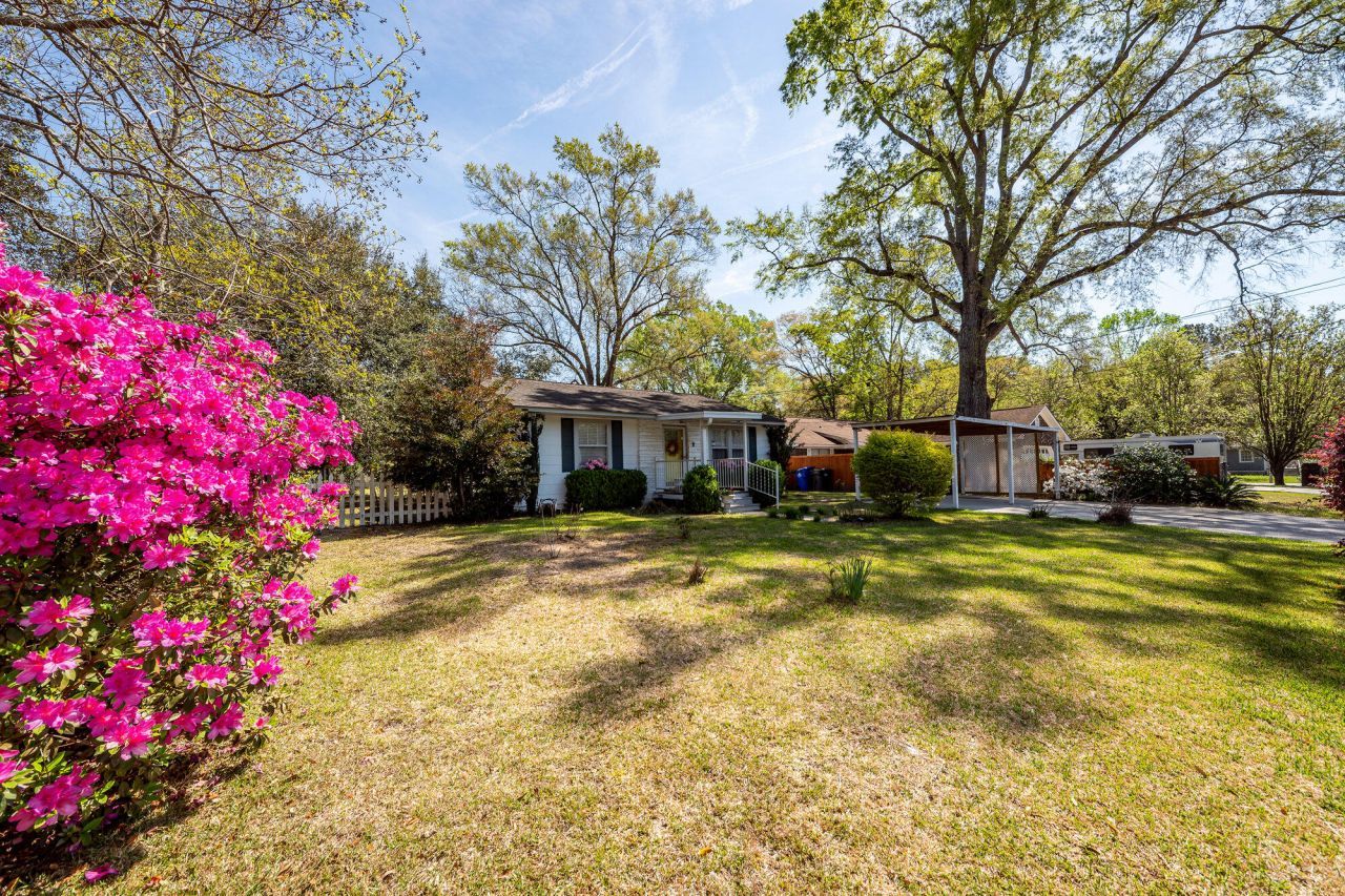 9008 Timber Street Photo 27