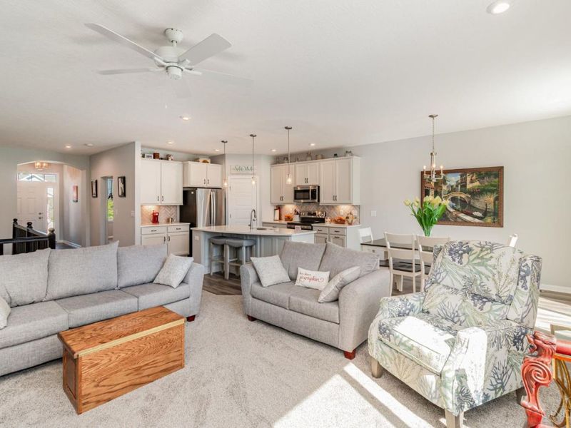 3037 Barnbougle Drive, Cincinnati, OH 45233 Photo 5