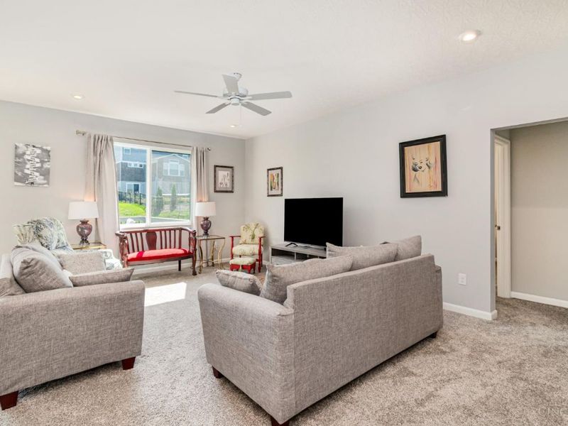 3037 Barnbougle Drive, Cincinnati, OH 45233 Photo 6