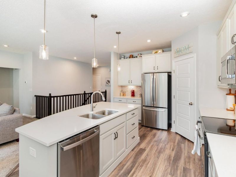 3037 Barnbougle Drive, Cincinnati, OH 45233 Photo 9