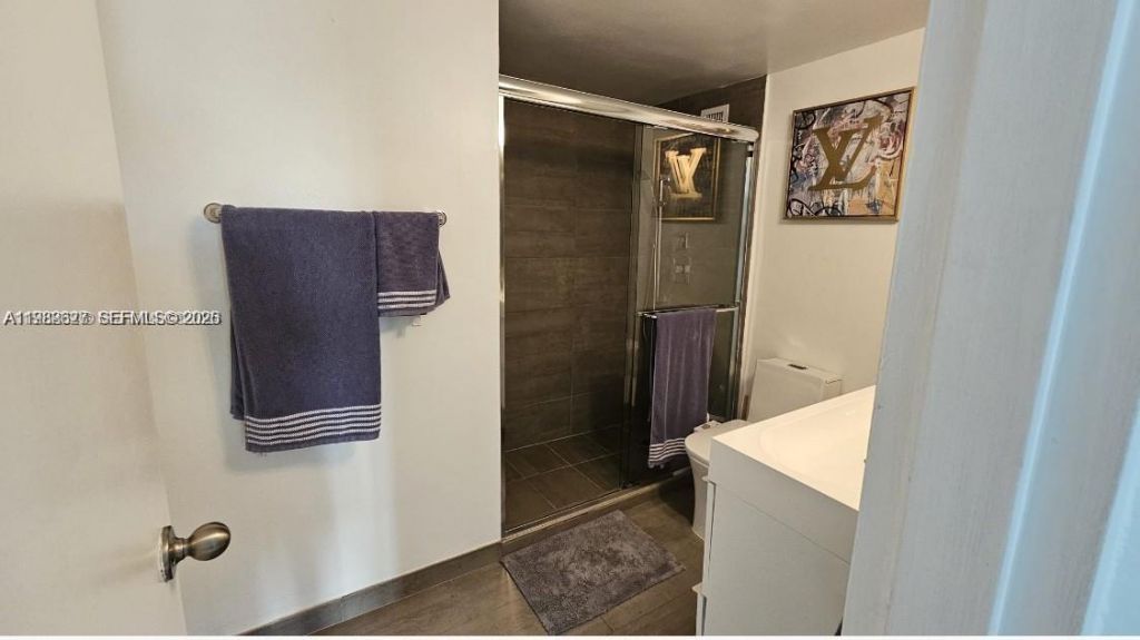 1000 West Ave, Unit 214, Miami Beach, FL 33139 Photo