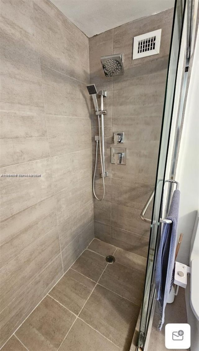 1000 West Ave, Unit 214, Miami Beach, FL 33139 Photo