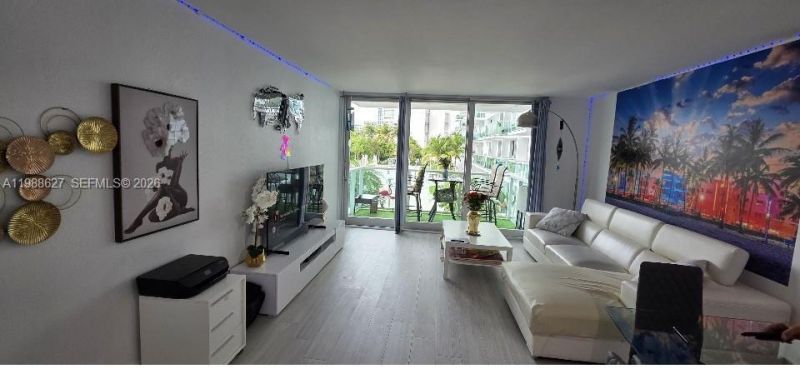 1000 West Ave, Unit 214, Miami Beach, FL 33139 Photo