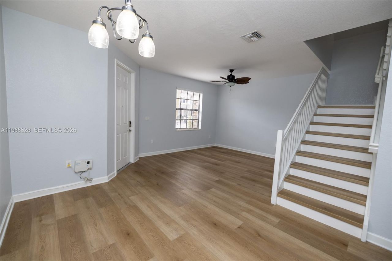 3213 SE 6th St, Homestead, FL 33033 Photo