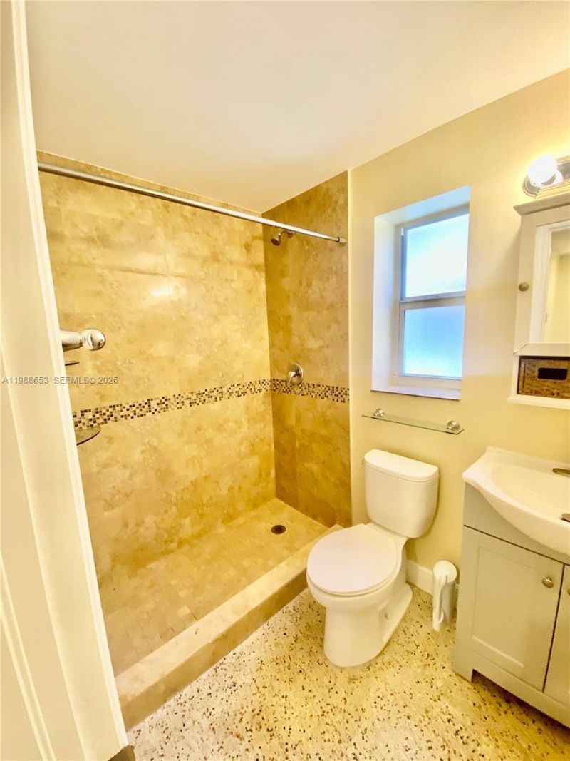 930 SW 7th Ave , Unit 1, Miami, FL 33130 Photo