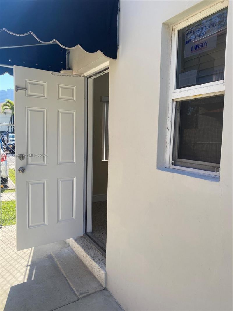 930 SW 7th Ave , Unit 1, Miami, FL 33130 Photo