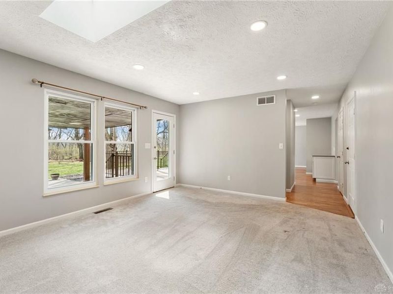 2214 Hillrise Circle, Bellbrook, OH 45305 Photo 18