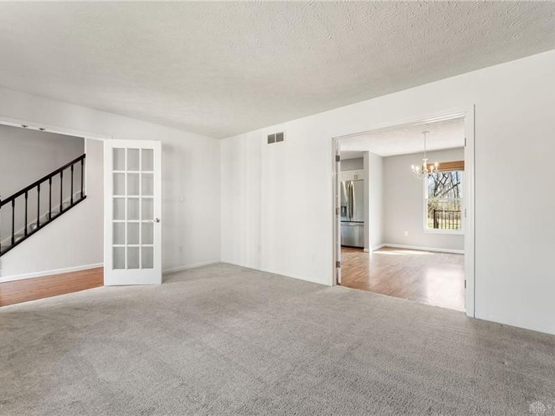 2214 Hillrise Circle, Bellbrook, OH 45305 Photo 9