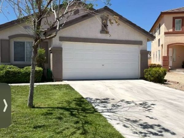 9077 Iron Crow Avenue, Las Vegas, NV 89147