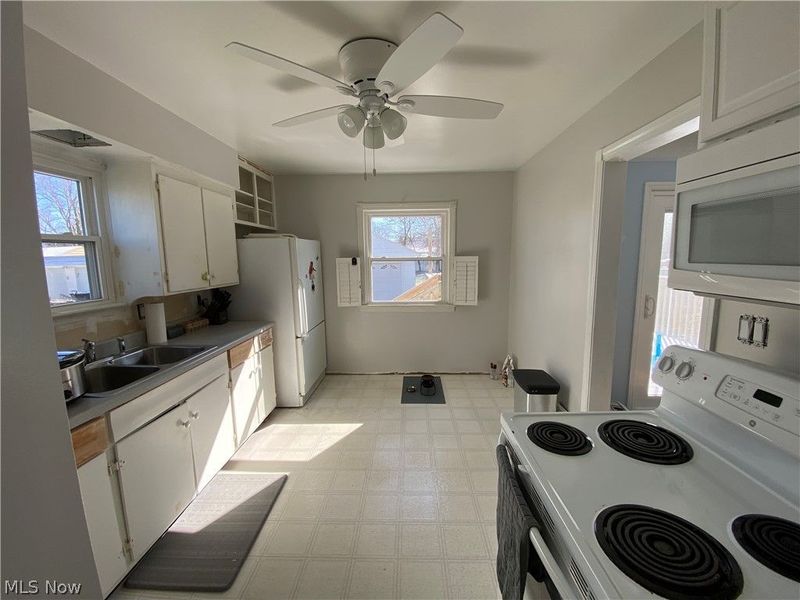 6879 Orchard Boulevard, Parma Heights, OH 44130 Photo 7