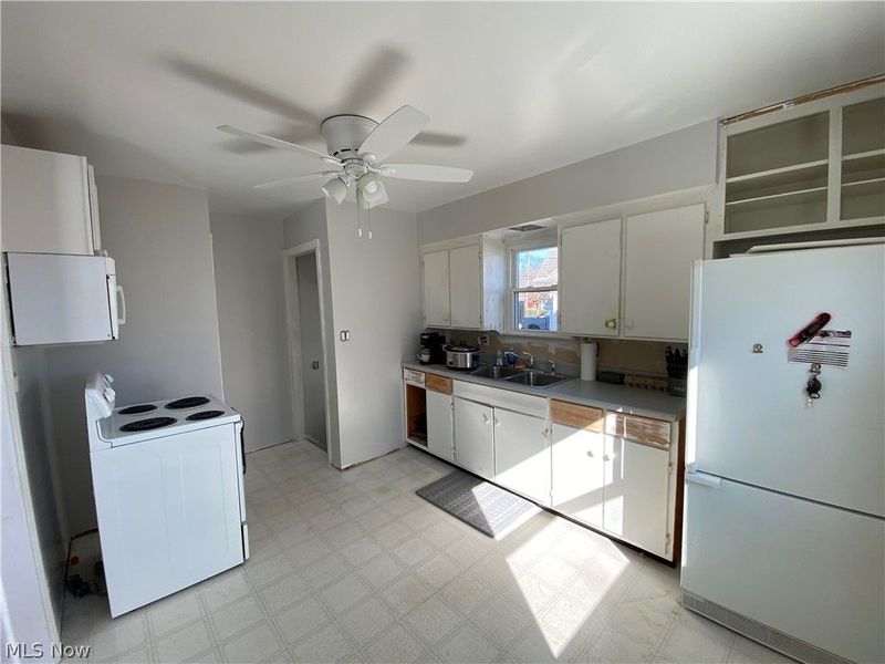 6879 Orchard Boulevard, Parma Heights, OH 44130 Photo 8