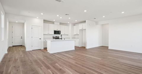 10340 W Hema Way, Elk Grove, CA 95757 Photo