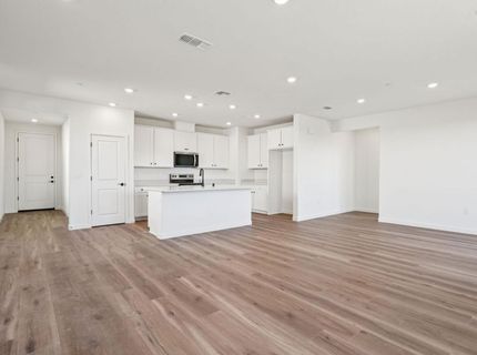 10340 W Hema Way, Elk Grove, CA 95757 Photo