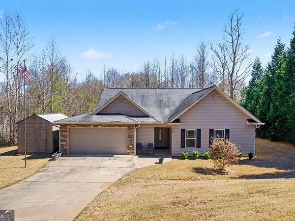220 Tesnatee Landing Drive, Cleveland, GA 30528