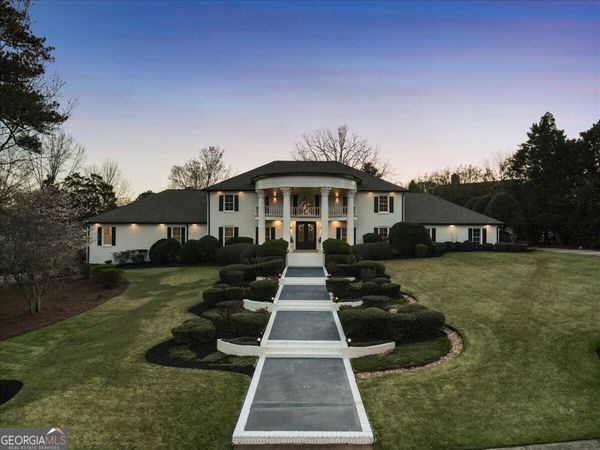 205 Slaton Circle, Roswell, GA 30075